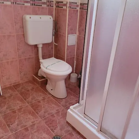 ゲストハウス Vila Liz エフォリエ・ノルド