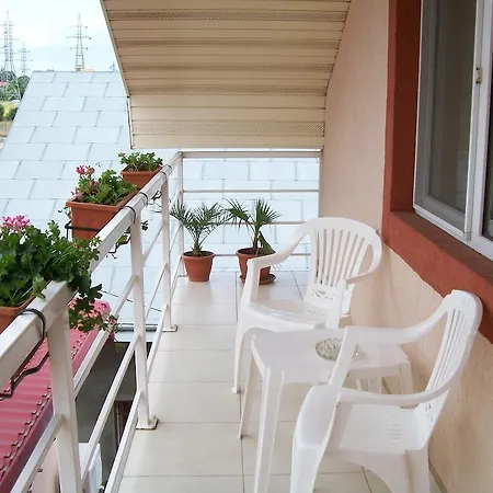 Casa de hóspedes Vila Liz 3*